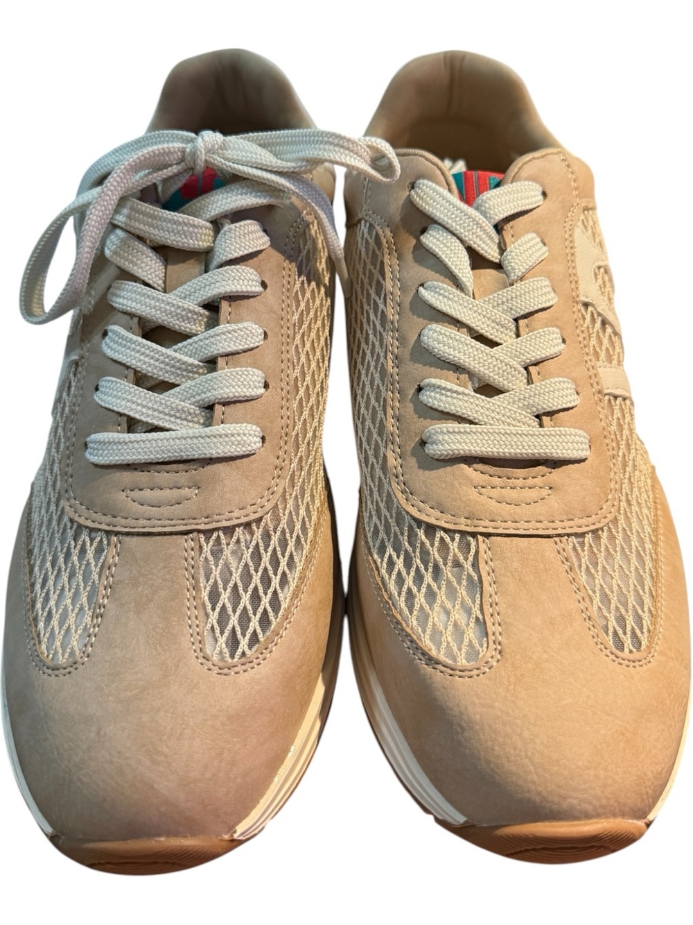 Not Rated Women’s Size 11 Beige Mesh Lace-Up Sneakers NWOB